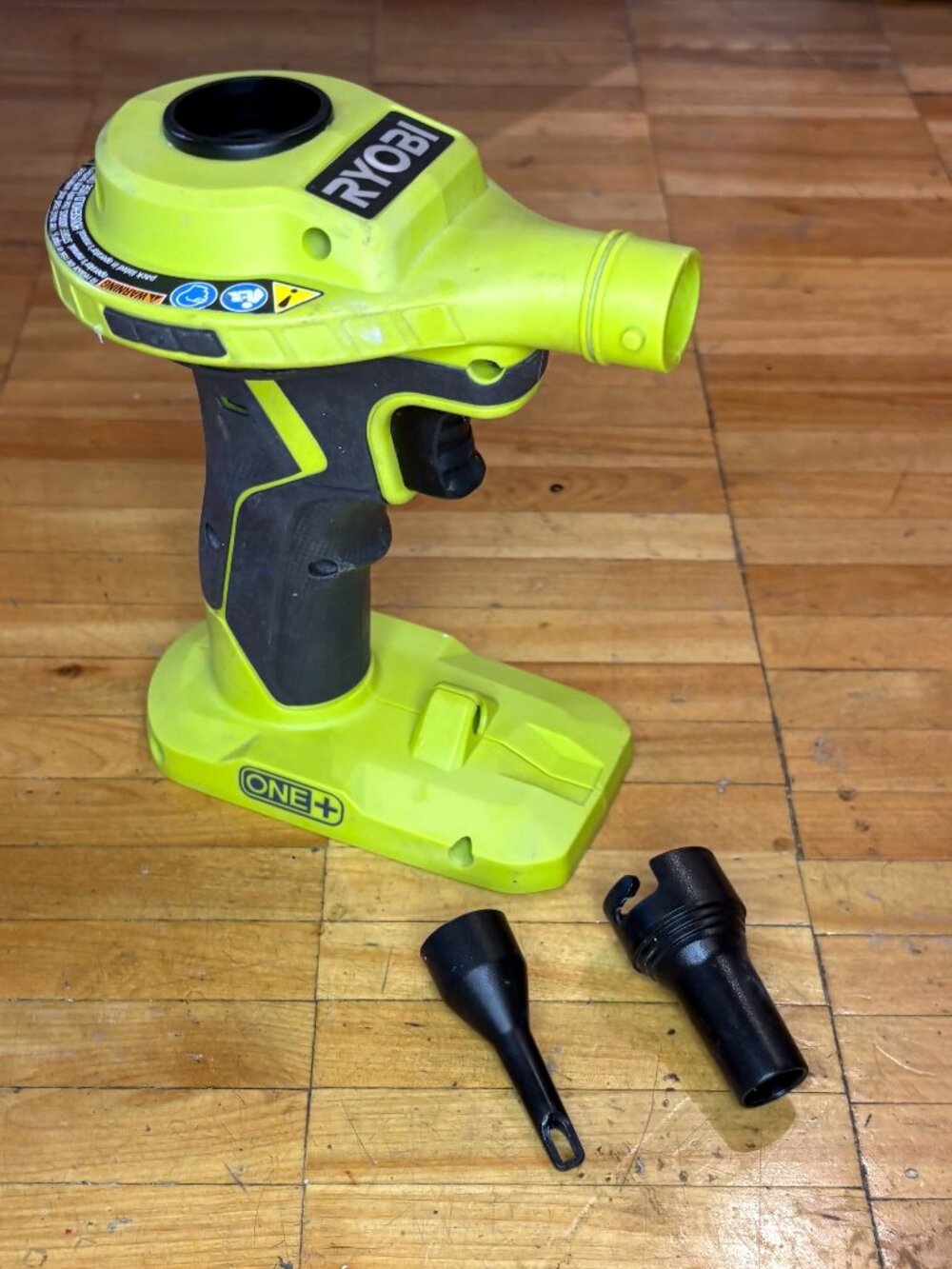 LIKE NEW RYOBI 18V ONE+ HIGH VOLUME POWER INFLATOR (TOOL ONLY)